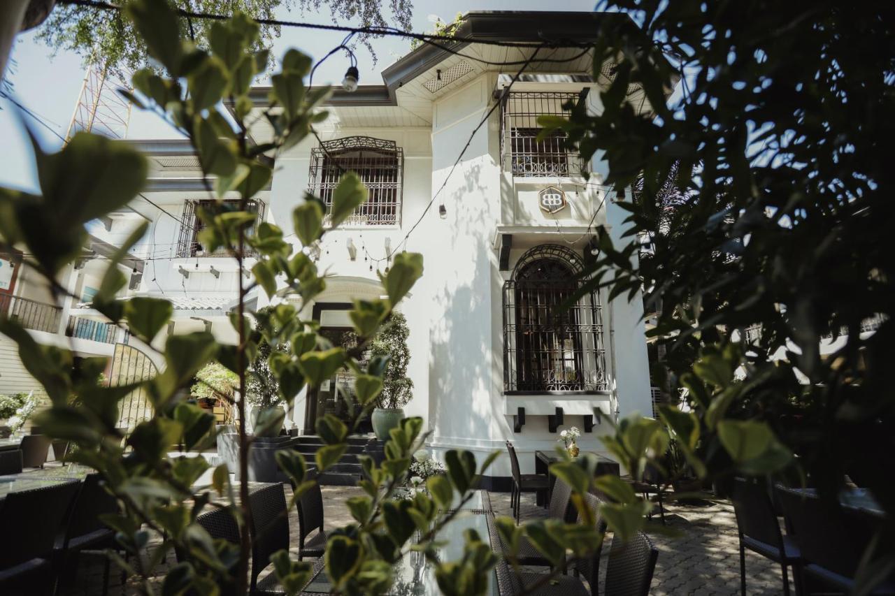 The Bourke Hotel Davao City 외부 사진
