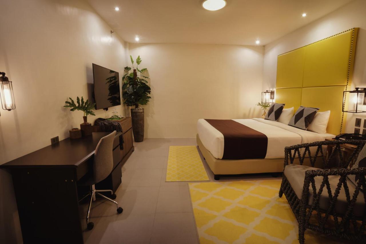 The Bourke Hotel Davao City 외부 사진