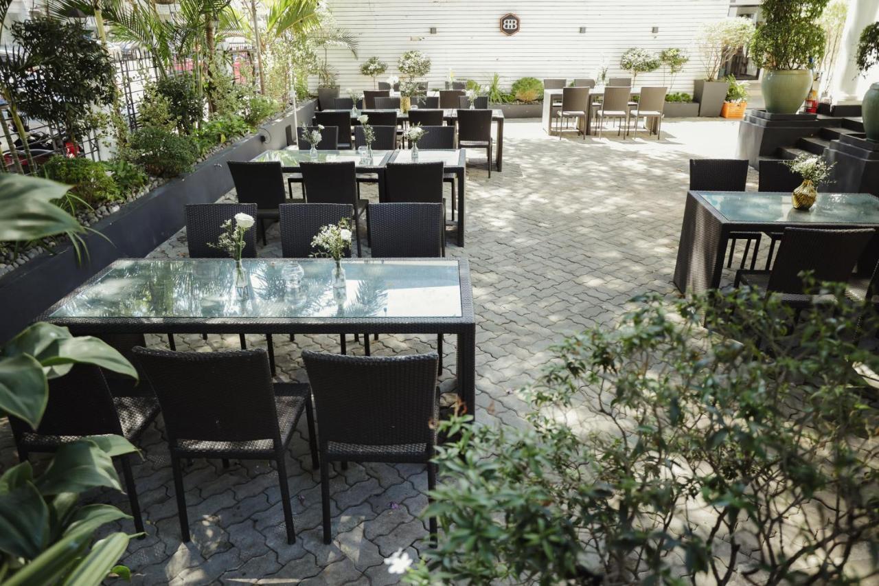 The Bourke Hotel Davao City 외부 사진