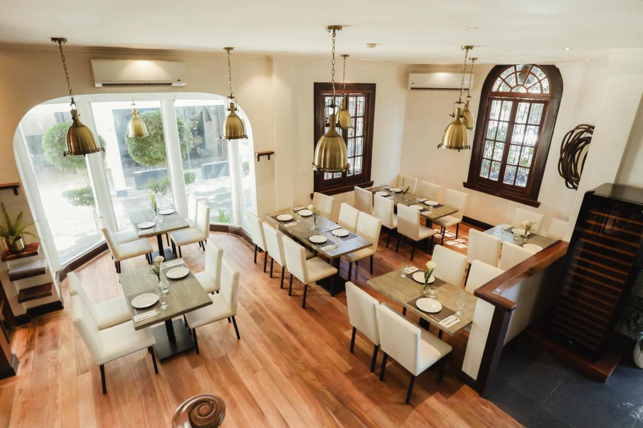 The Bourke Hotel Davao City 외부 사진