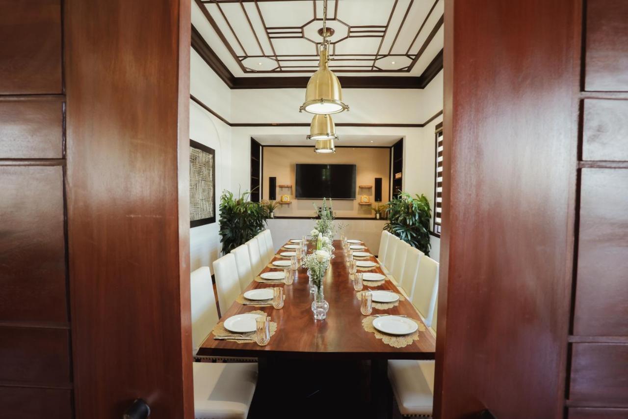 The Bourke Hotel Davao City 외부 사진