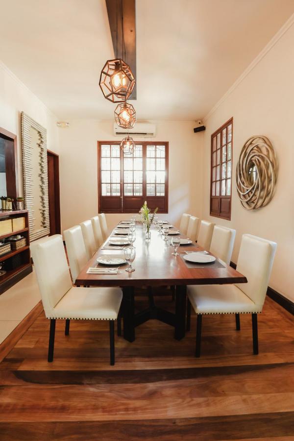 The Bourke Hotel Davao City 외부 사진